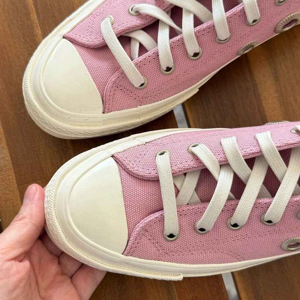 CONVERSE Chuck 70 Metal Rings Low Top Size 7,5 Women's Shoes Pink - Picture 2 of 8